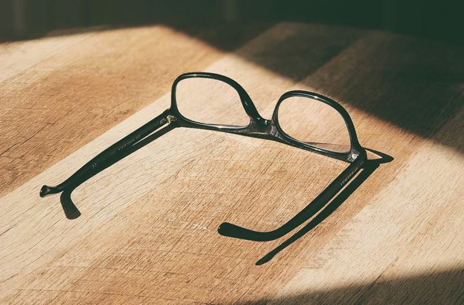 النظارات يمكن أن تساعد في قصر النظر النظارات يمكن أن تساعد في قصر النظر