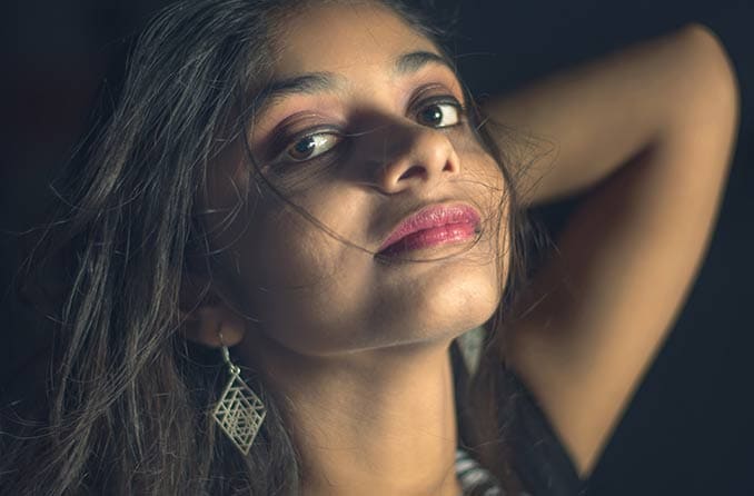 كسل العين: أعراض كسل العين وعلاجه